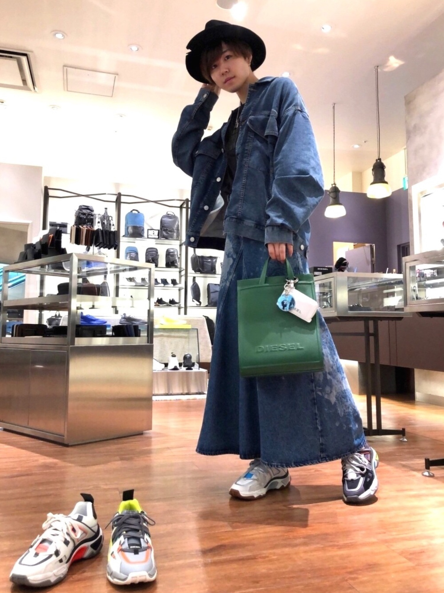 DIESEL（ディーゼル）の「レディース レザー フラグメントケース