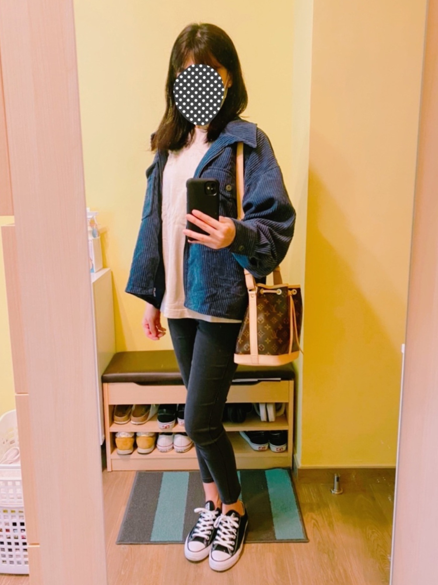 【カジュアルコーデに♡】ルイヴィトン バックパック mio｜LOUIS VUITTONのバックパック/リュックを使った