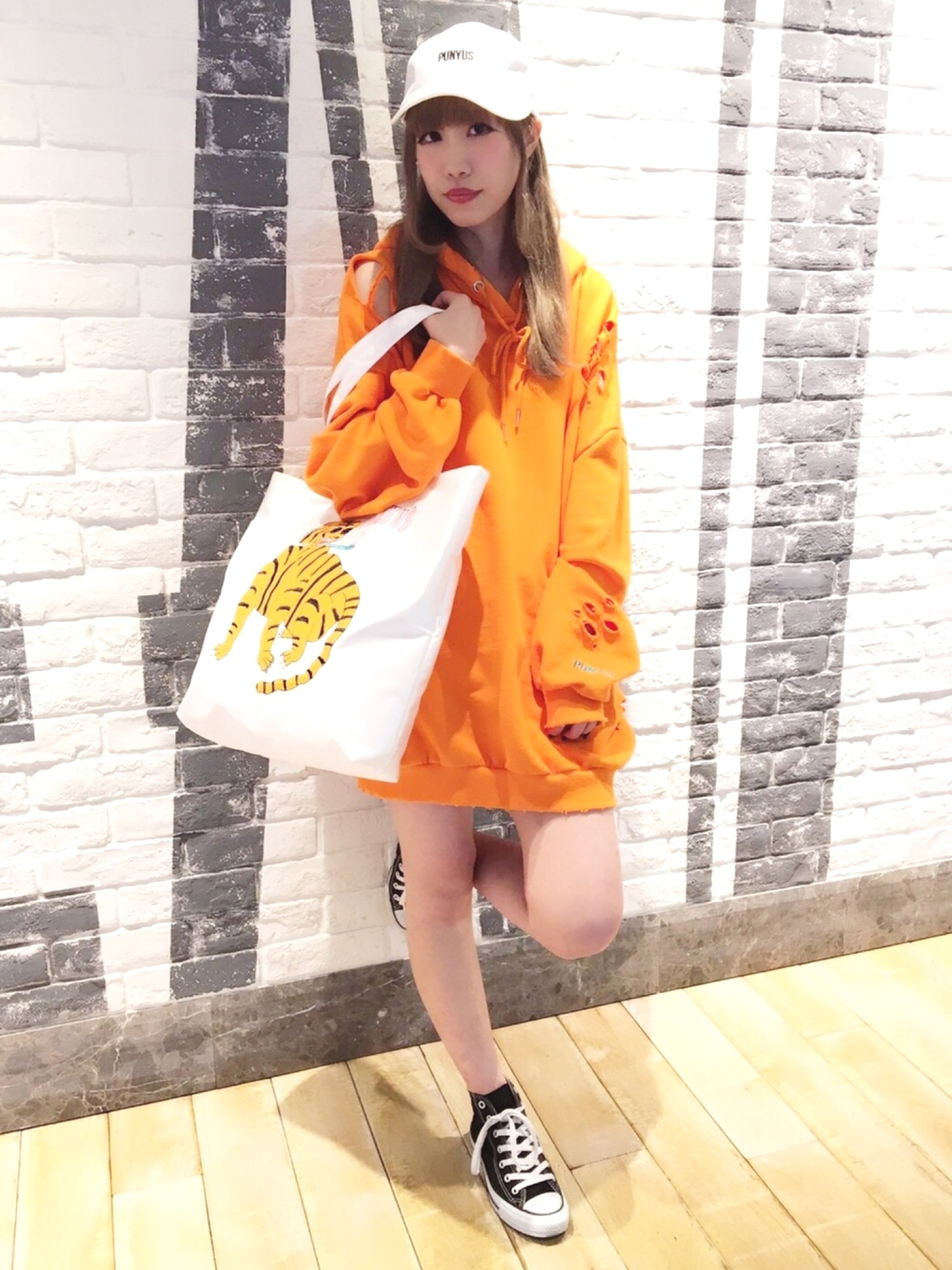 PUNYUS クラッシュパーカー PUNYUS（プニュズ）の「クラッシュパーカー（パーカー）」 - WEAR