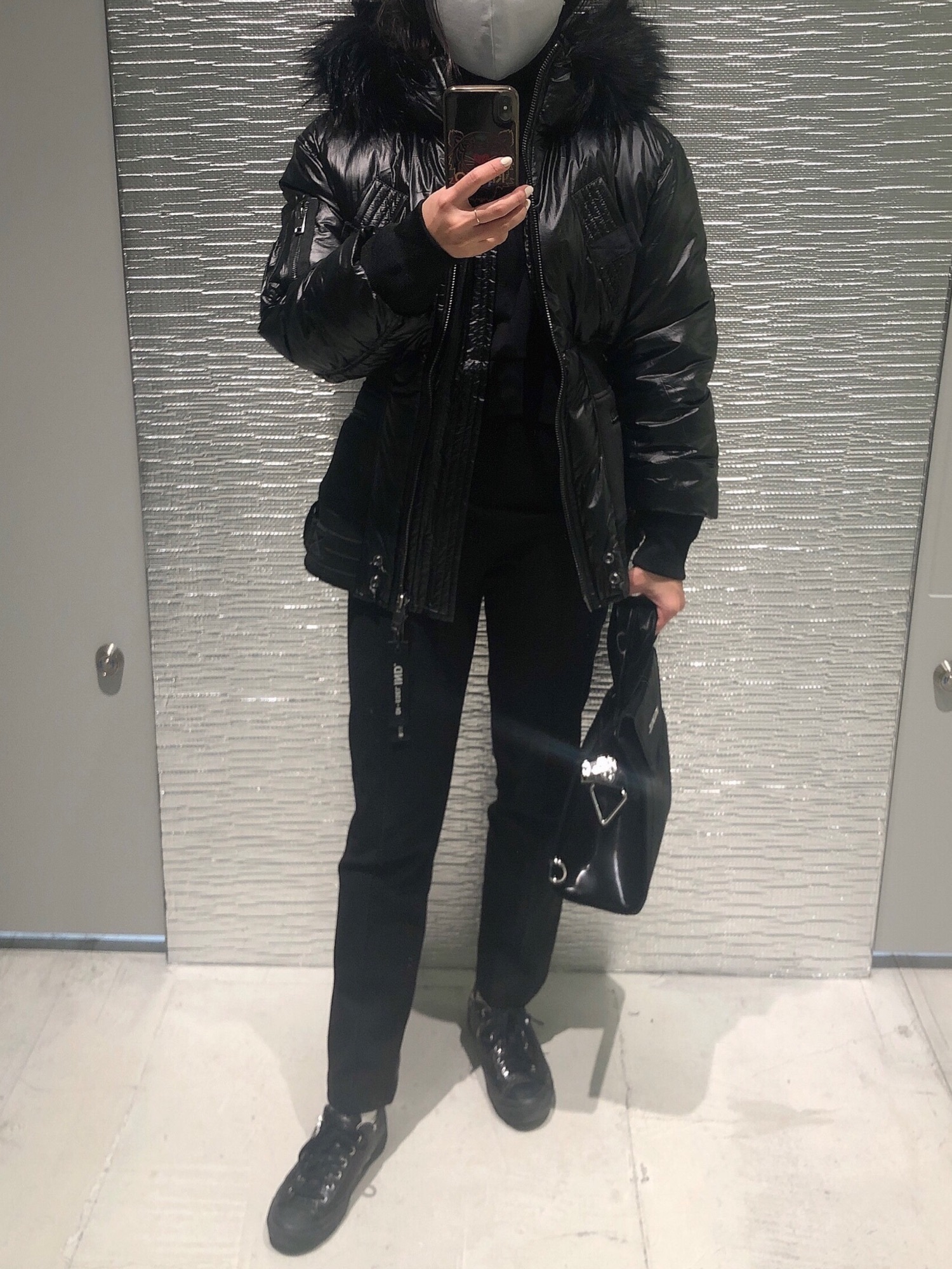 DIESEL（ディーゼル）の「レディース リキッドナイロン 3WAYバケット 