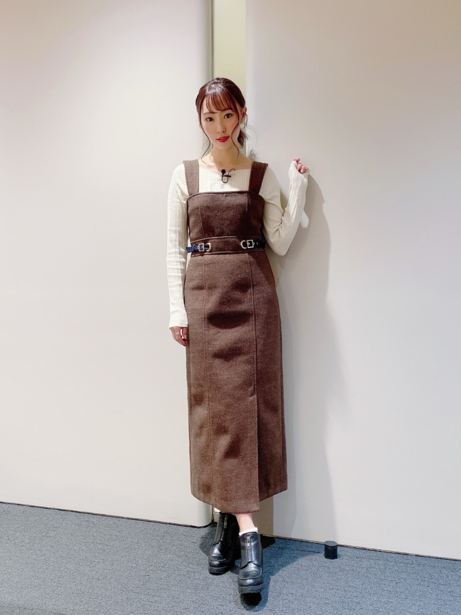 REDYAZEL（レディアゼル）の「ヘリンボーンバックレースアップ