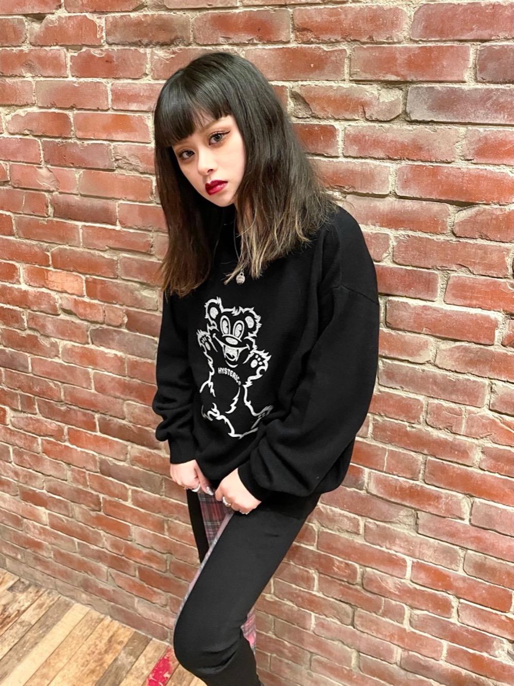 HYS FIRE BEAR黒ニット HYSTERIC GLAMOUR（ヒステリックグラマー）の「FIRE BEAR プル