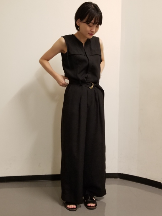 NOMBRE IMPAIR（ノンブルアンペール）の「平織ドライポリエステル