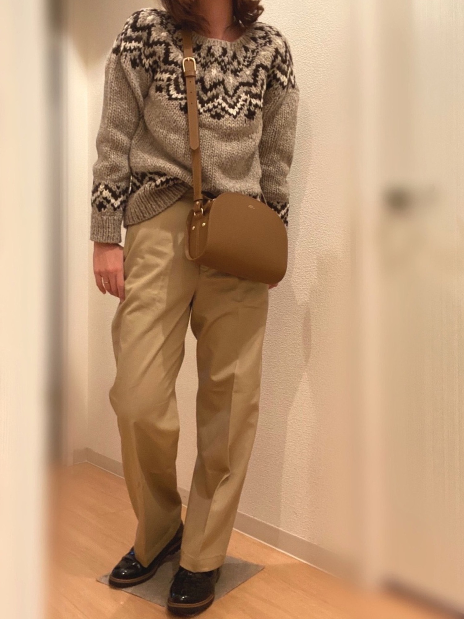 Khaju（カージュ）の「Khaju:ジャカードハンドニットプルオーバー