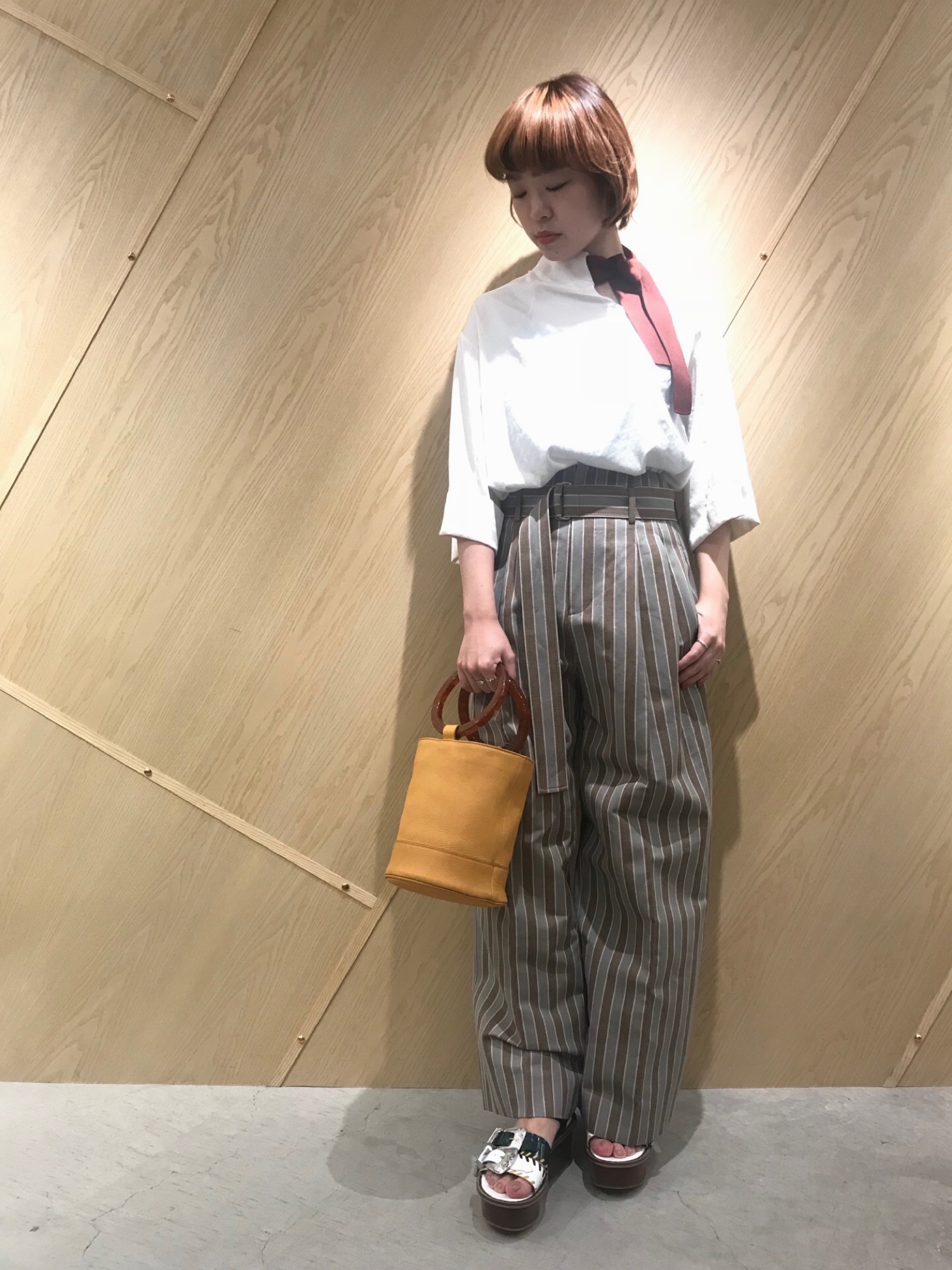 ストライプ柄ストレートパンツ - ネイビーブルー | ZARA Japan
