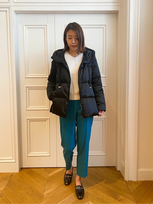 マットサテンAラインダウンコートを使った人気ファッション