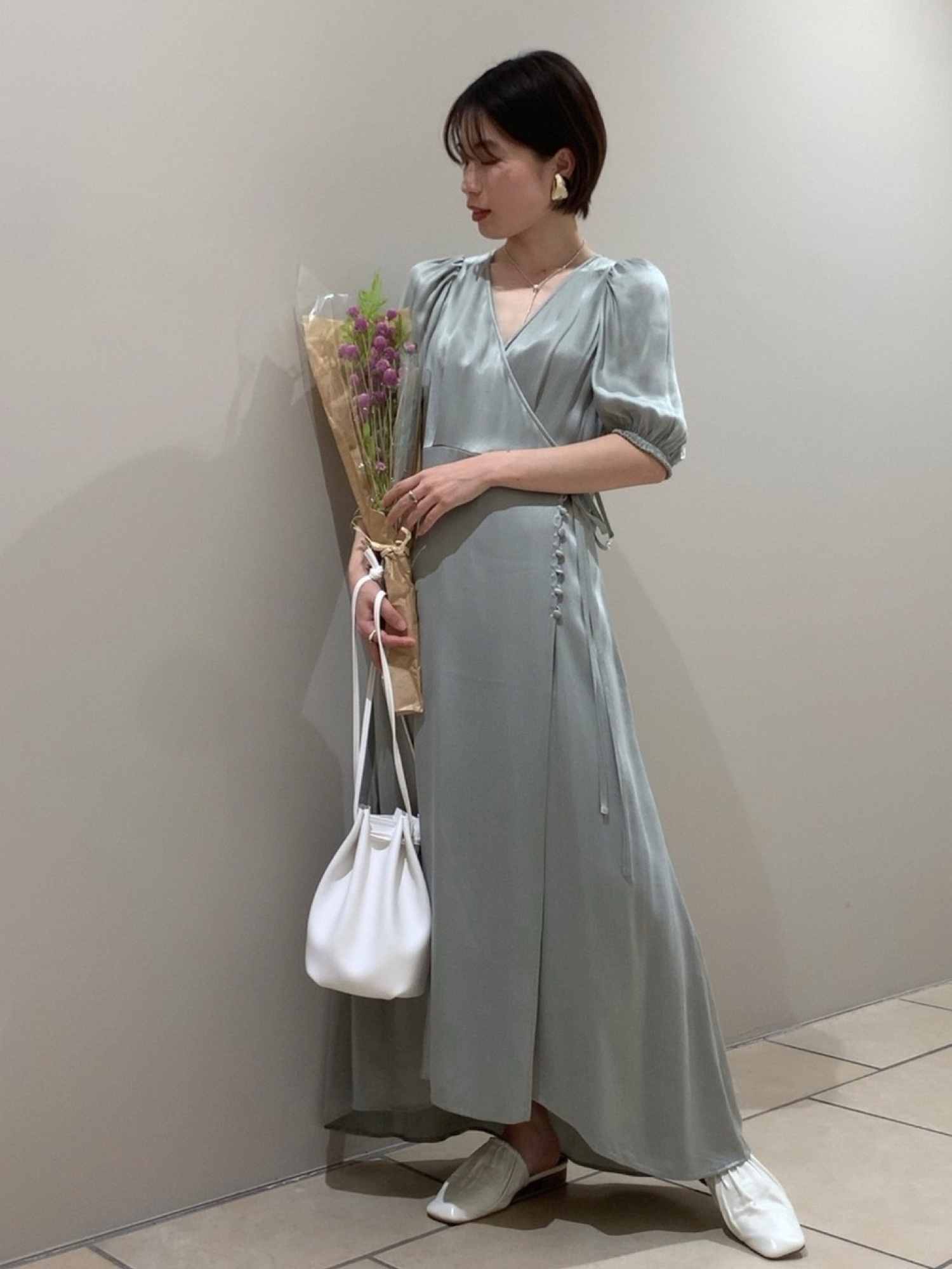 FRAY I.D（フレイアイディー）の「IPEKERサテンアシメヘムワンピース 