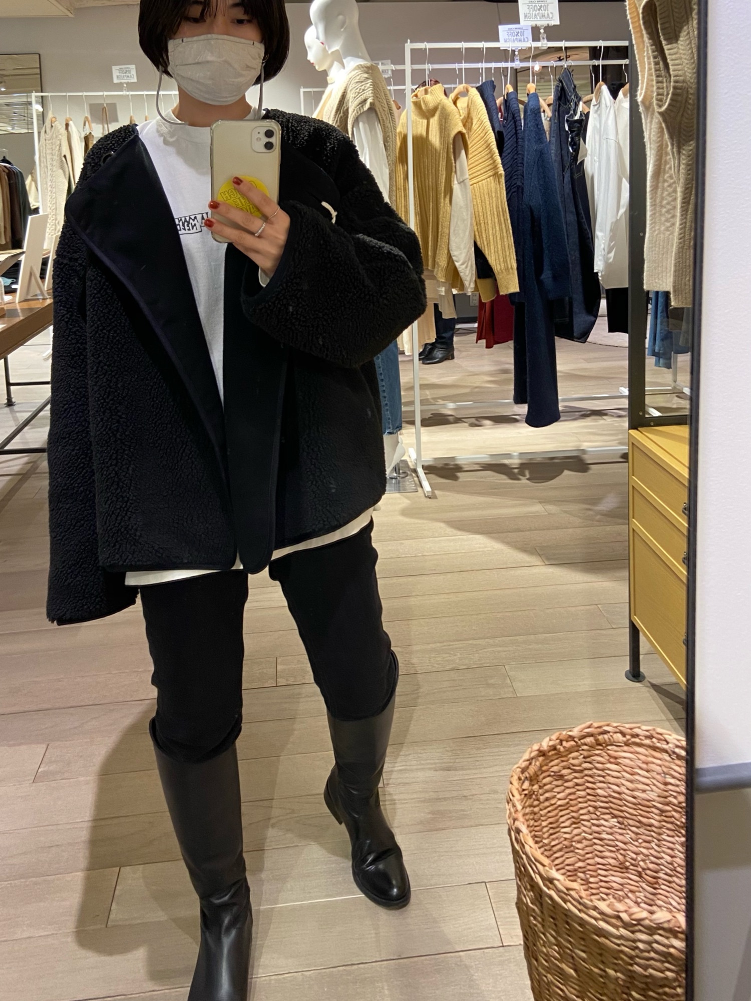 black by moussy リバーシブルボアアウター BLACK BY MOUSSY（ブラックバイマウジー）の「reversible boa