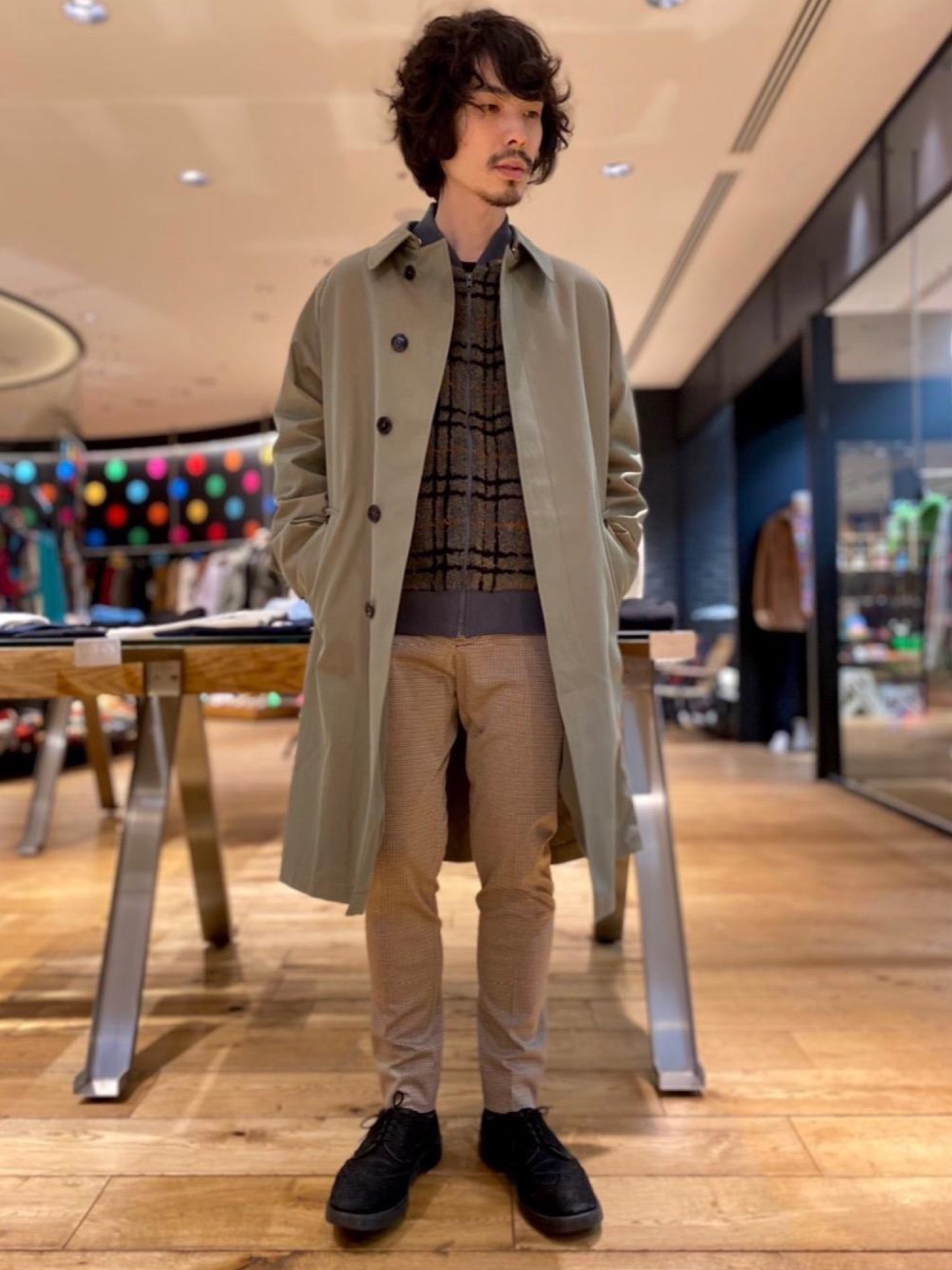 新品ヒステリックス♢薄地トレンチコート HYSTERIC GLAMOUR（ヒステリックグラマー）の「シングルトレンチコート