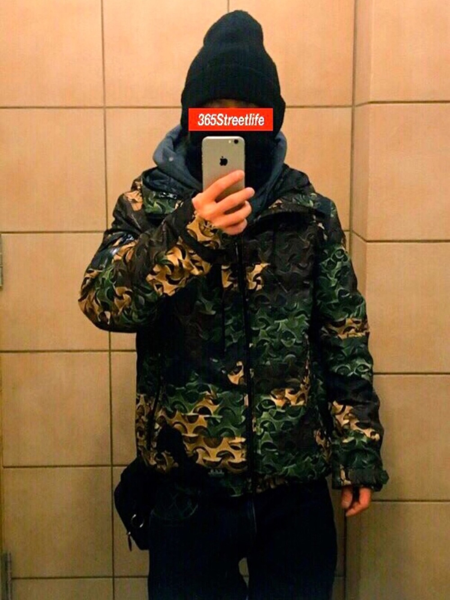 DUPPIES（ダッピーズ）の「CAMOUFLAGE 3LAYER MOUNTAIN JACKET