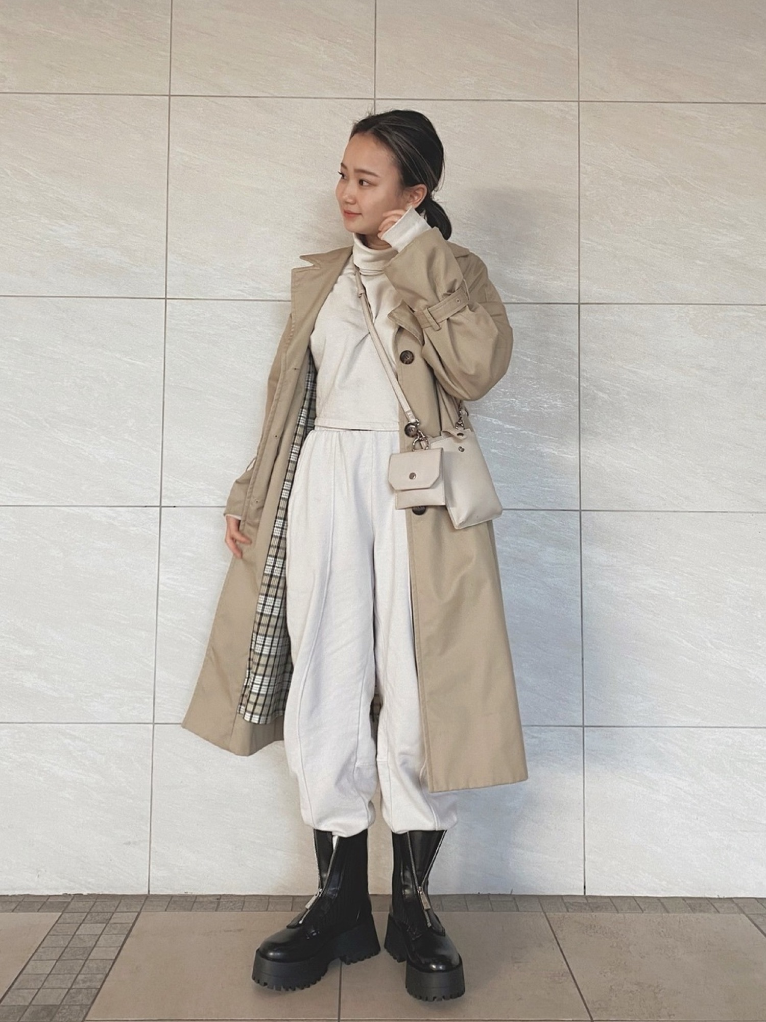 チェック柄トレンチコート セール】チェック柄配色パイピング トレンチコート（トレンチコート