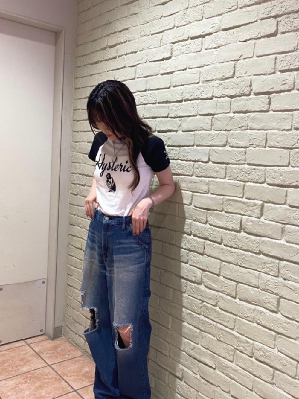 HYSTERIC GLAMOUR（ヒステリックグラマー）の「HYSTERIC LOUNGE