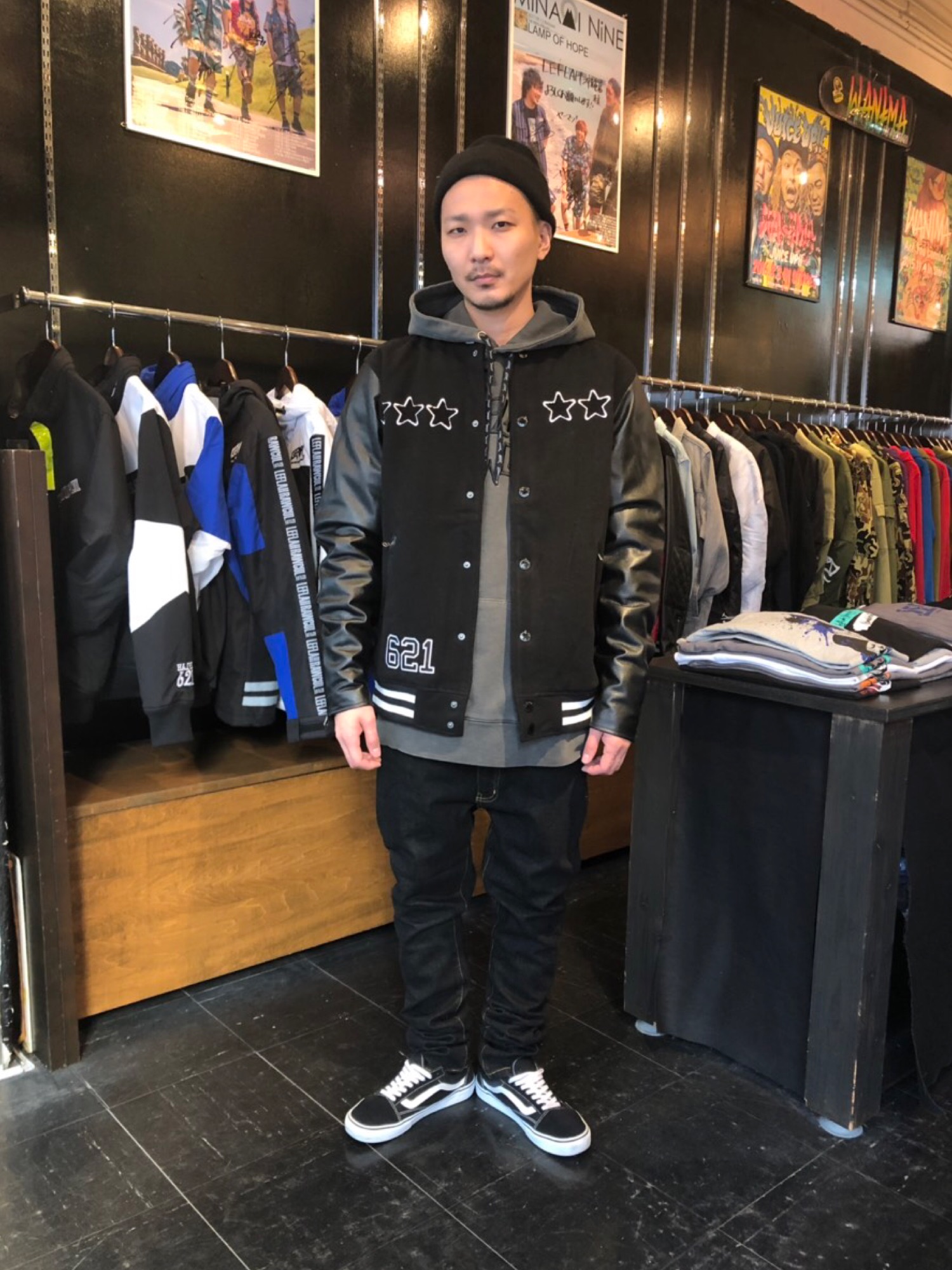 LEFLAHのスタジャンを使った人気ファッションコーディネート - WEAR