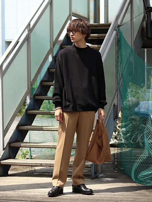 AURALEE（オーラリー）の「LIGHT WOOL MAX GABARDINE SLACKS