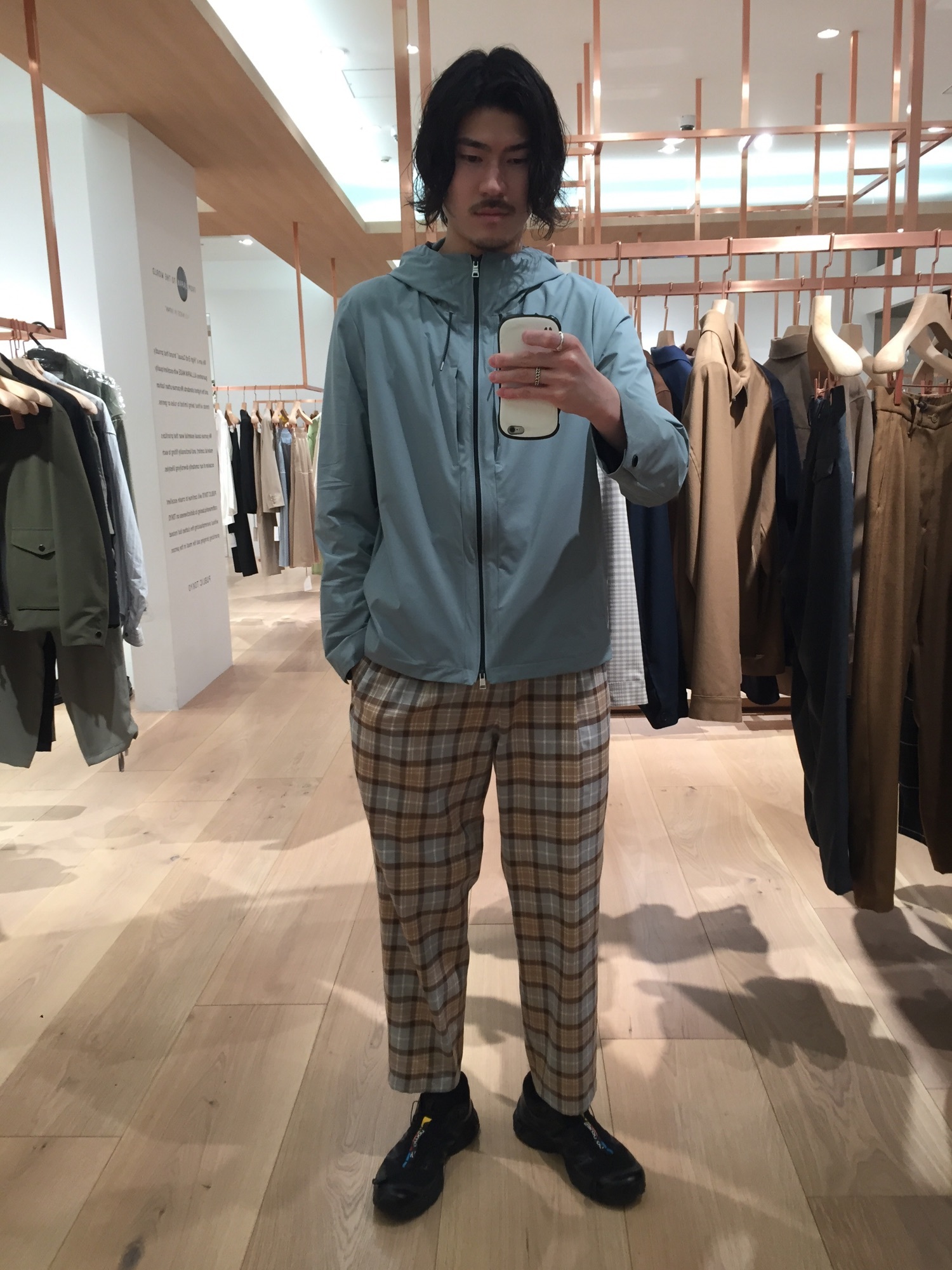 PUBLIC TOKYO（パブリックトウキョウ）の「撥水ストレッチフーデット