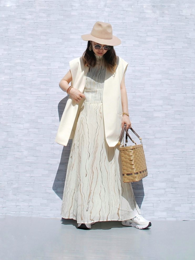 RIM.ARK（リムアーク）の「Marble ink flowing dress（ワンピース