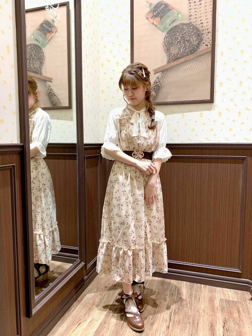 【美品】axes femme POETIQUEレースのリボン付きフレアワンピース axes femme POETIQUE ワンピース レースアップリボンキャミ