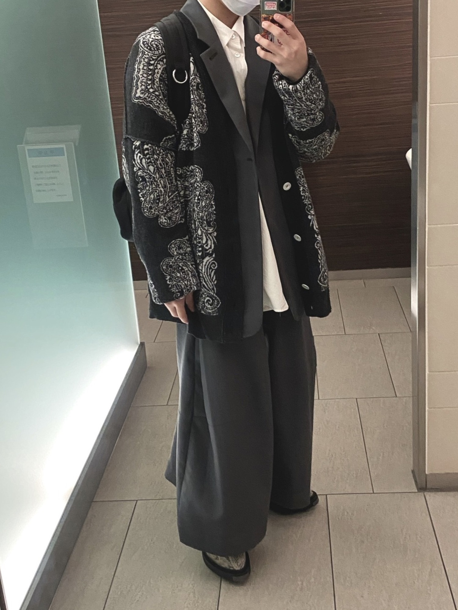 MAiKELeytys nikita パイソン柄　サイドゴアブーツ　42 MAiKELeytys nikita パイソン柄 サイドゴアブーツ 42 MAiKELeytys