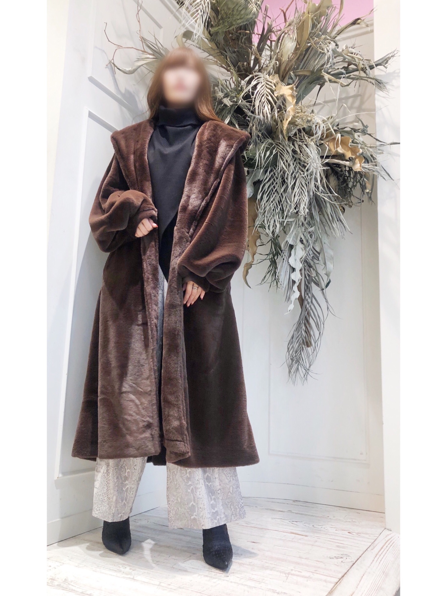 ラベルエチュード　ベルヴィンテージ　袖ファーリラックスコート ラベルエチュード ベルヴィンテージ 袖ファーリラックスコート