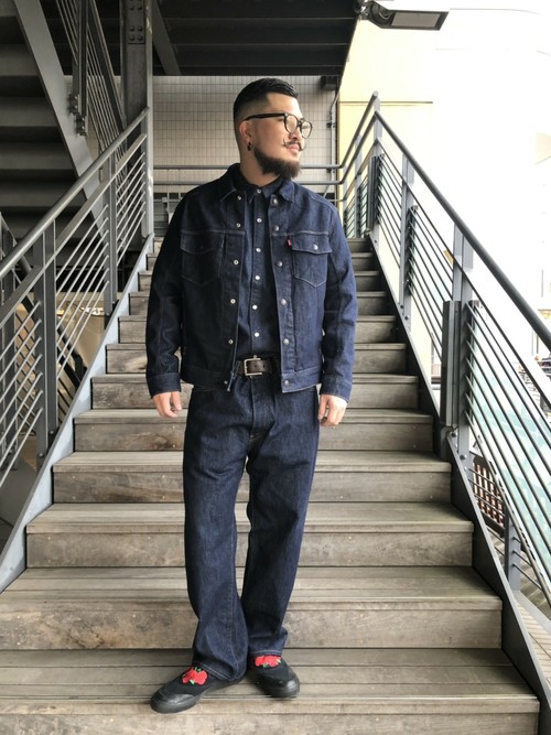 リーバイス STAFF MEN｜Levi'sのデニムジャケットを使った