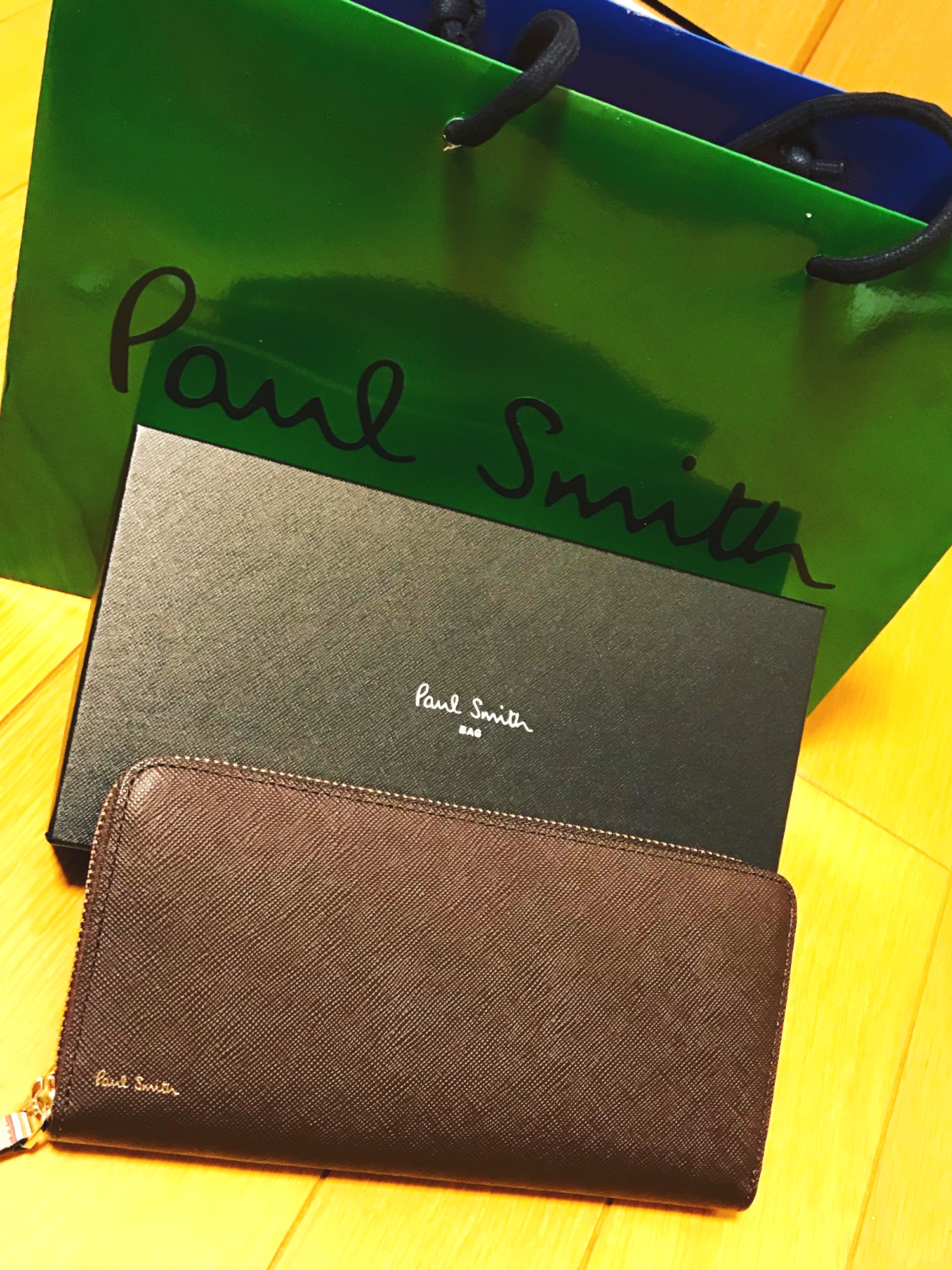 Paul Smith（ポールスミス）の「ジップストローグレイン ラウンド