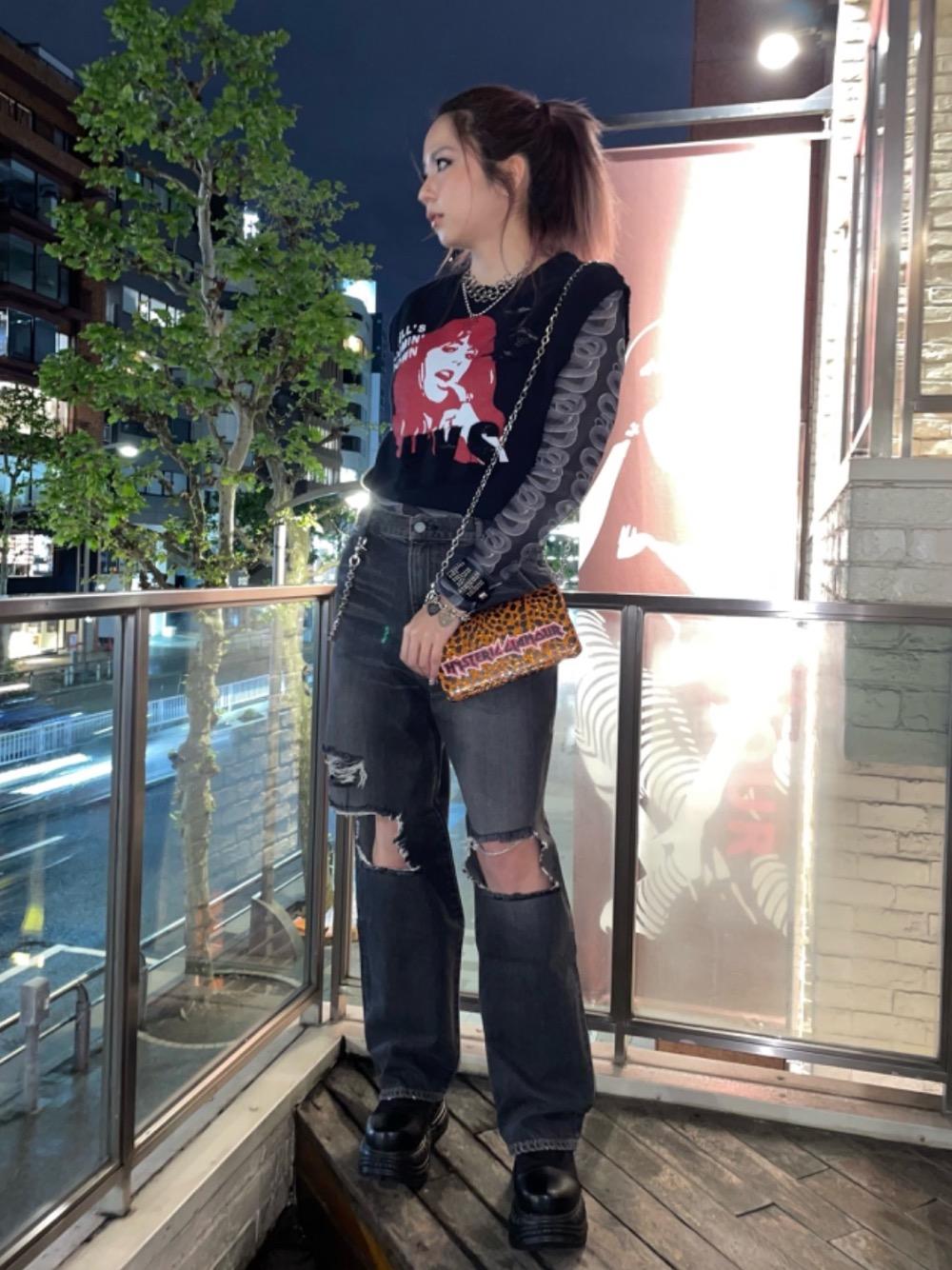 HYSTERIC GLAMOUR（ヒステリックグラマー）の「HELL'S COMIN' DOWN