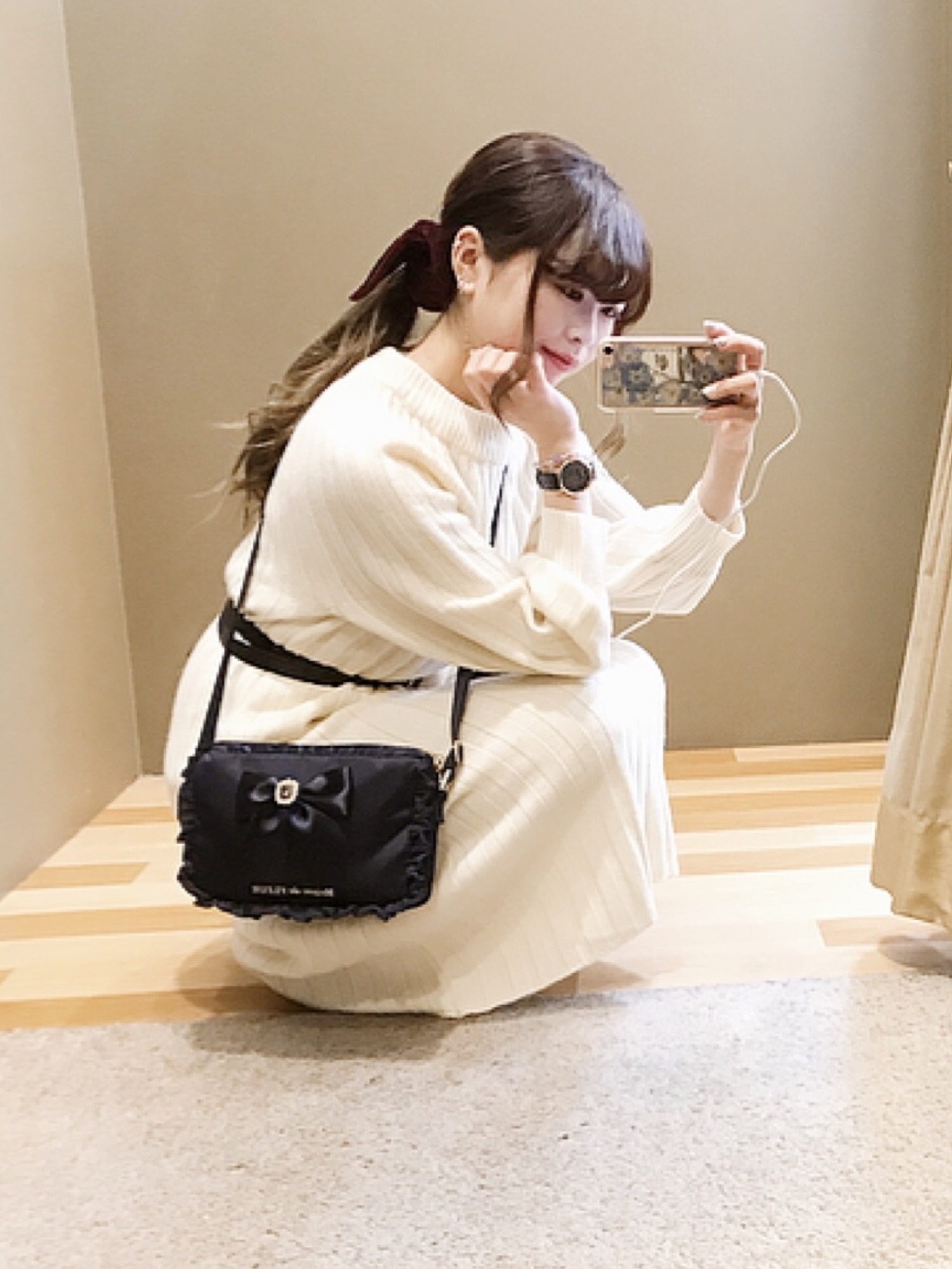 【専用】Maison de FLEUR ビジューリボンフリルミニショルダー Maison de FLEUR（メゾンドフルール）の「・ビジューリボンフリルミニ