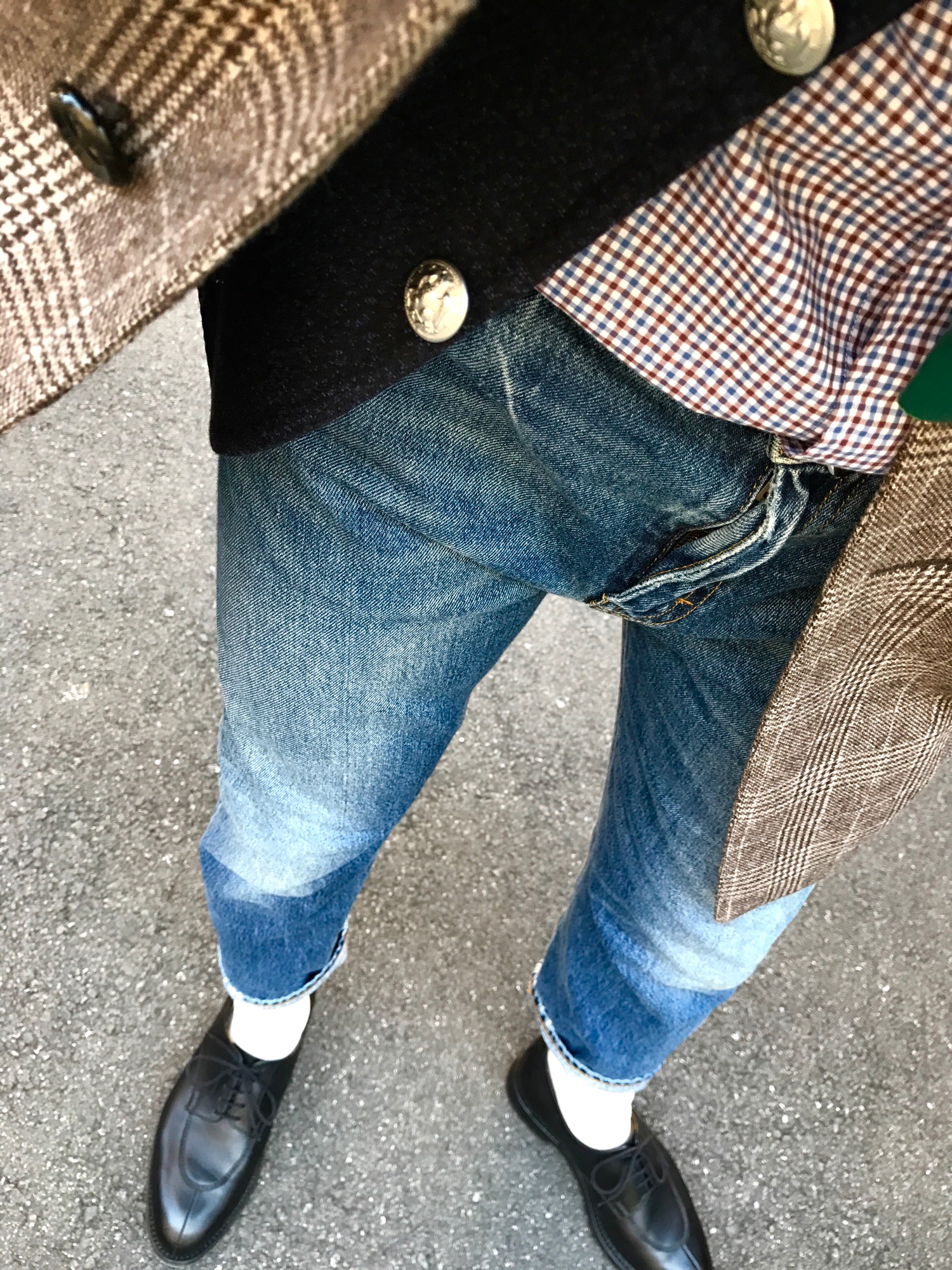 De Petrilloのチェスターコートを使った人気ファッション