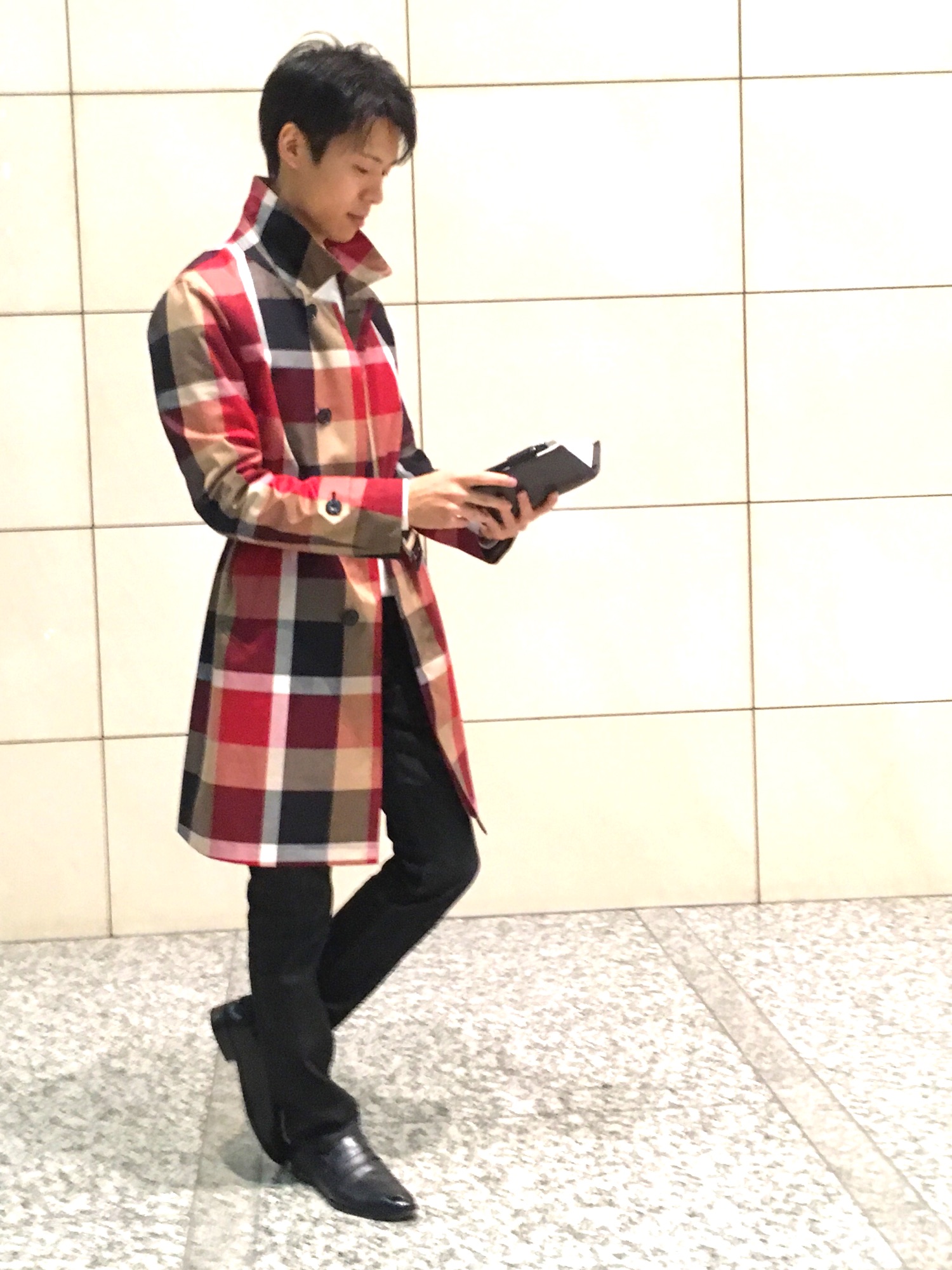 BLACK LABEL CRESTBRIDGEのステンカラーコートを使ったメンズ人気