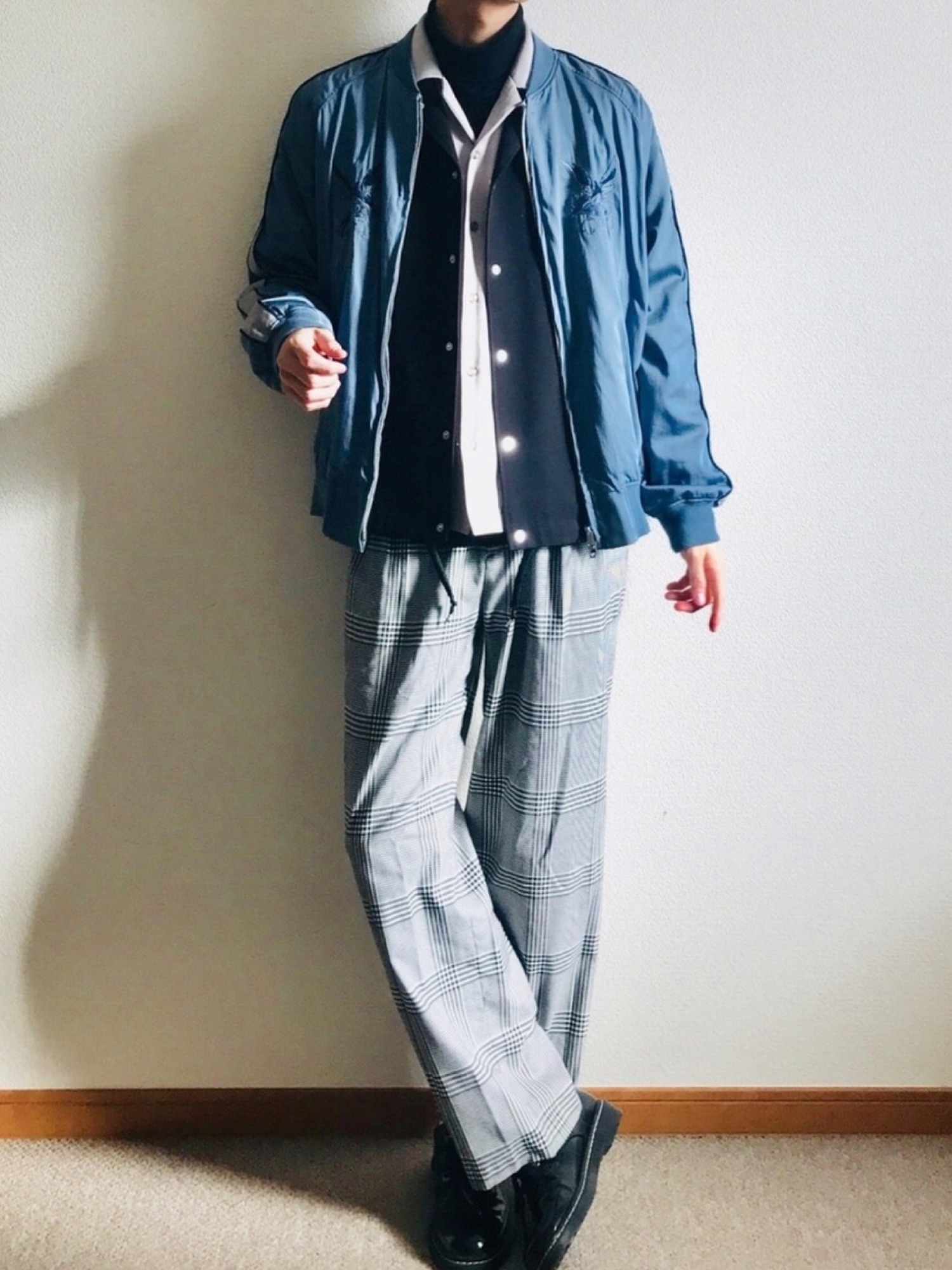 UNITED TOKYO（ユナイテッドトウキョウ）の「エンブロイダリー