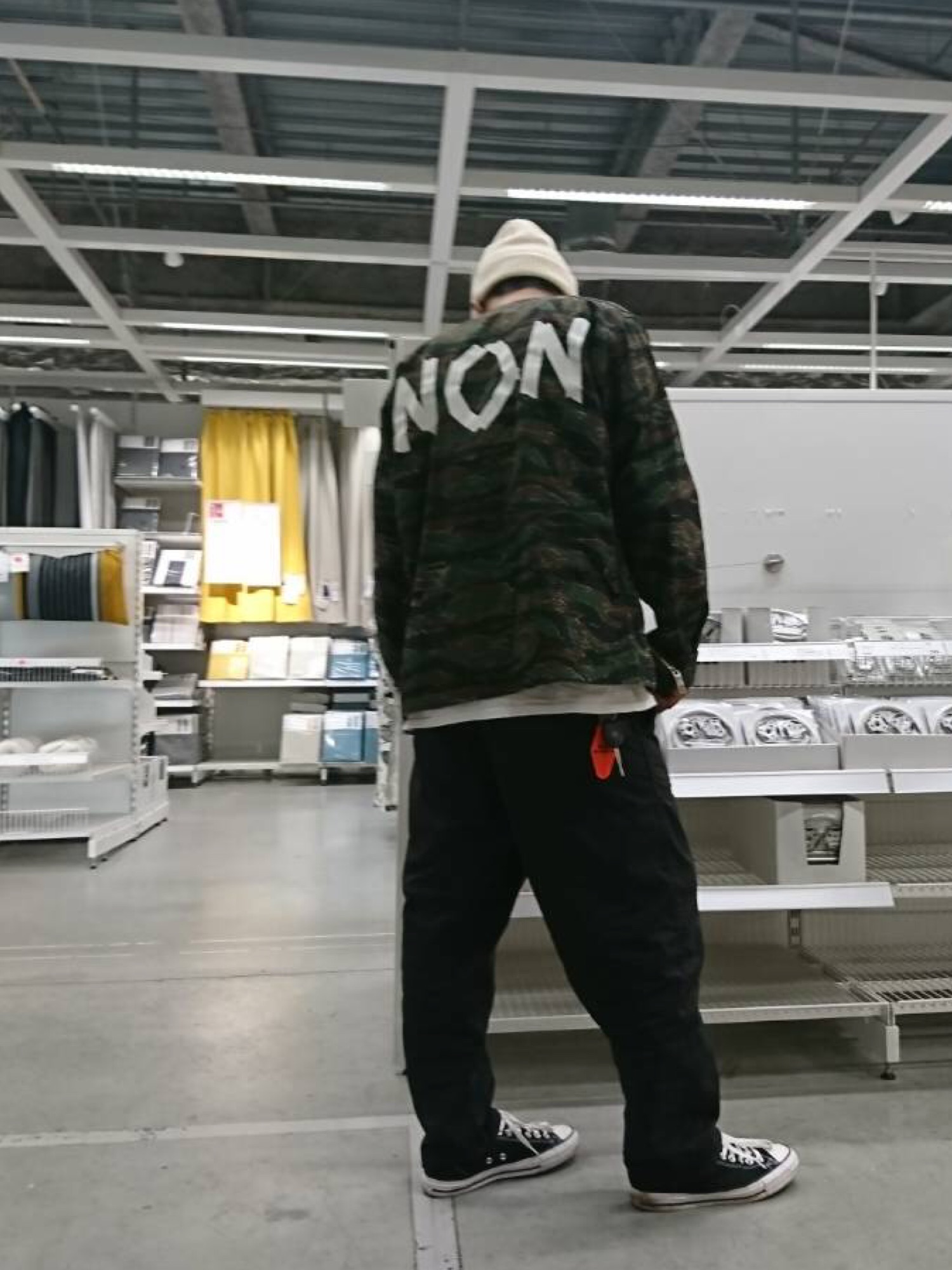 WTAPSのノーカラージャケットを使った人気ファッションコーディネート