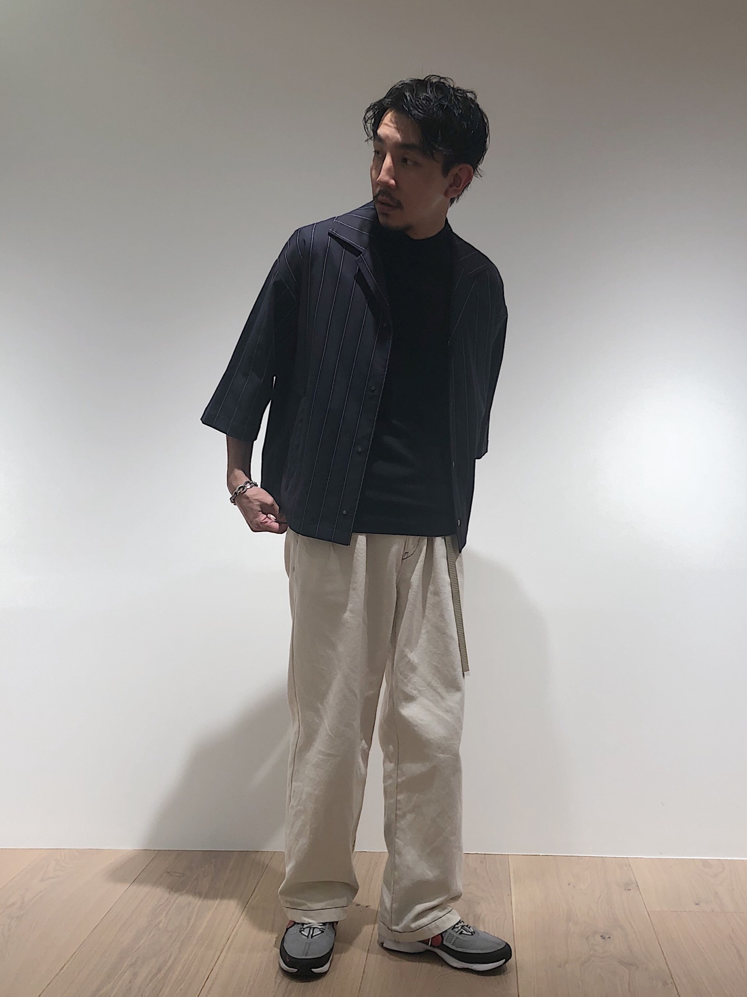 PUBLIC TOKYO（パブリックトウキョウ）の「ハーフスリーブコーチ 