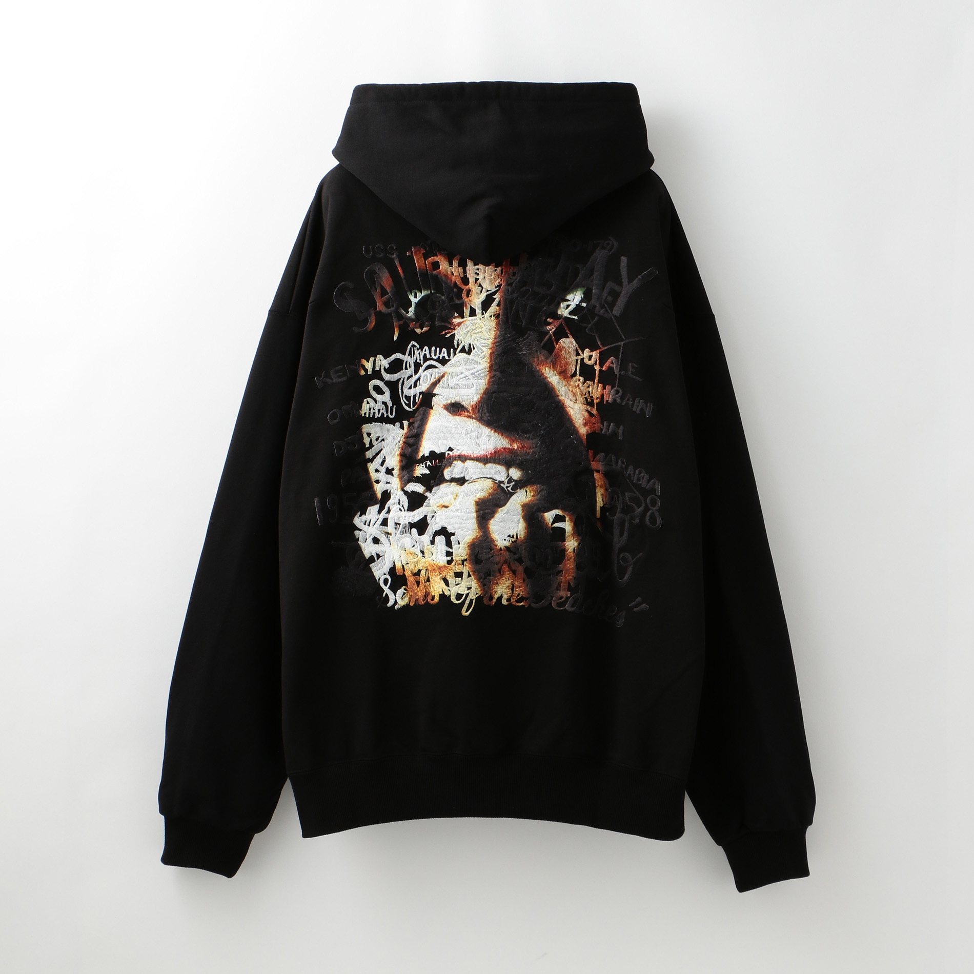 COTTONPOLYESTE定価5.2万 doublet HORROR EMBROIDERY パーカー XL