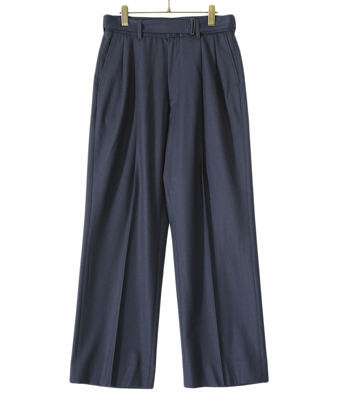 YOKE（ヨーク）の「BELTED 2TUCK WIDE TROUSERS