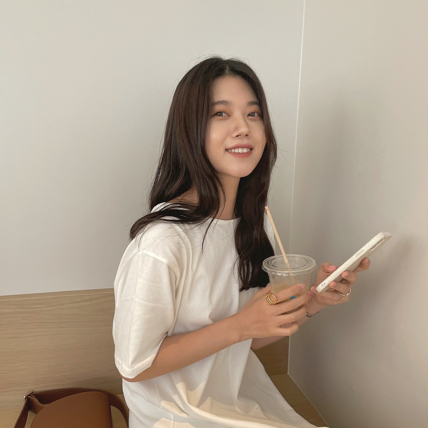 hinanoページ Hinano_Virginia_shokai_jkt_s-1