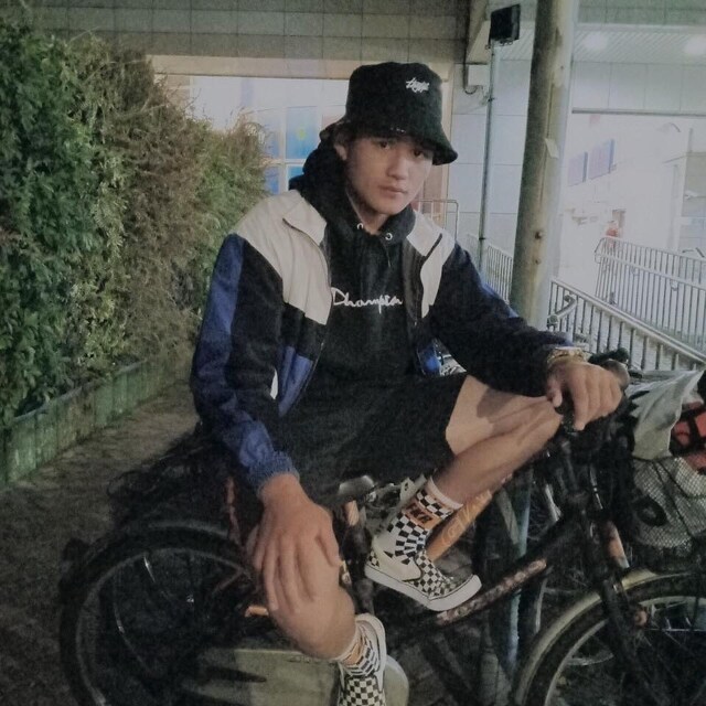 石偉誠