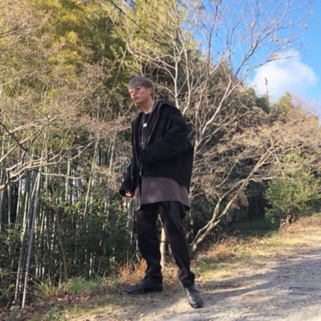 大 地
