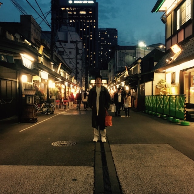 やっこー