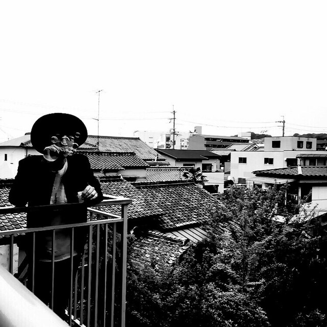 かずや