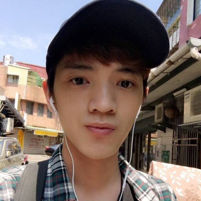 Wen-Yao Hung