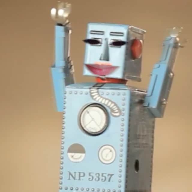 eeeemiiii