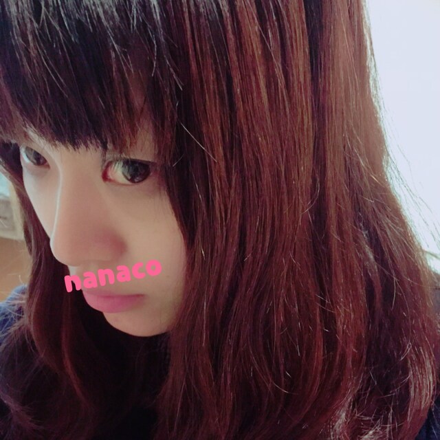 ななこ