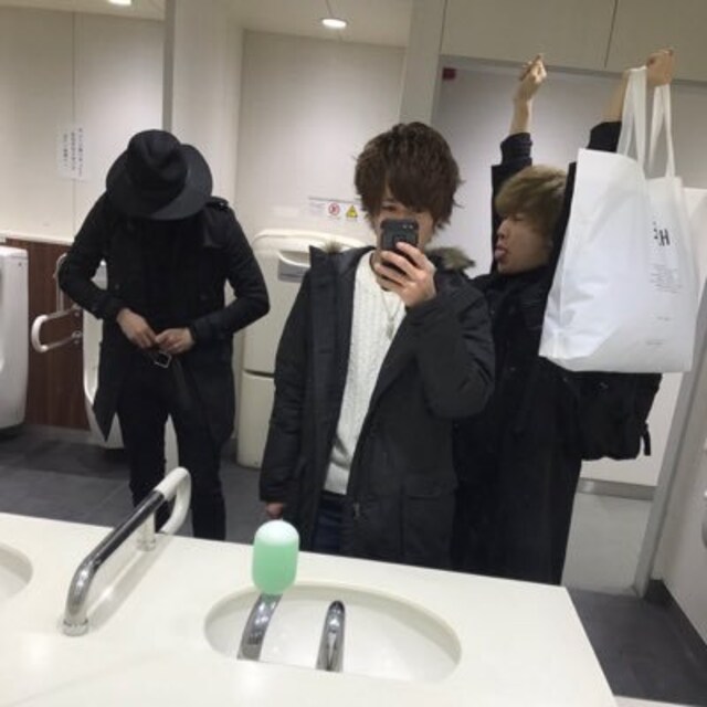こうへい
