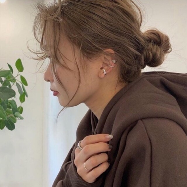 冴