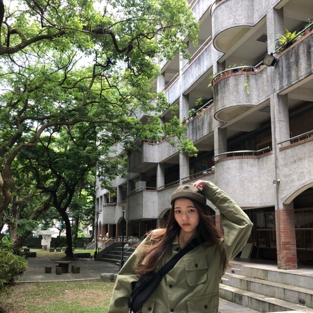 余郡竺