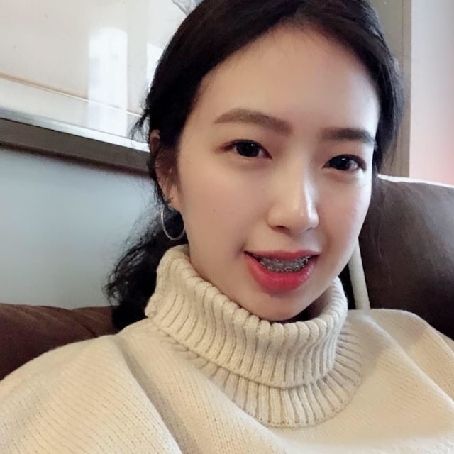 Clara Lee