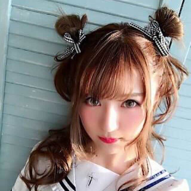 み