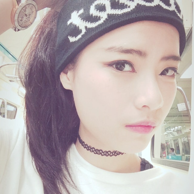 余蕭