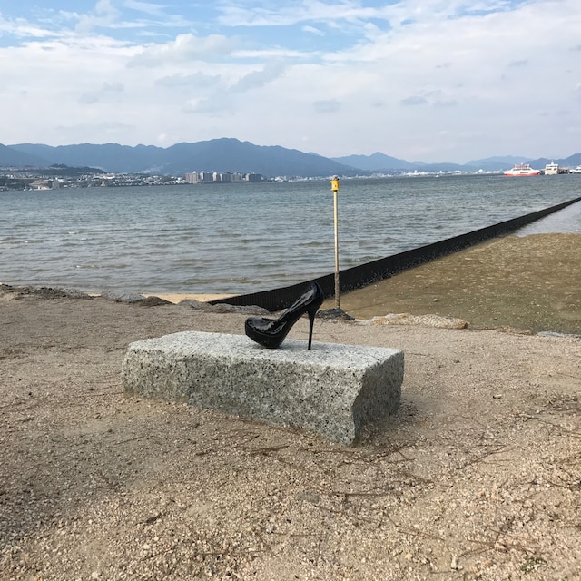 だだだだだ