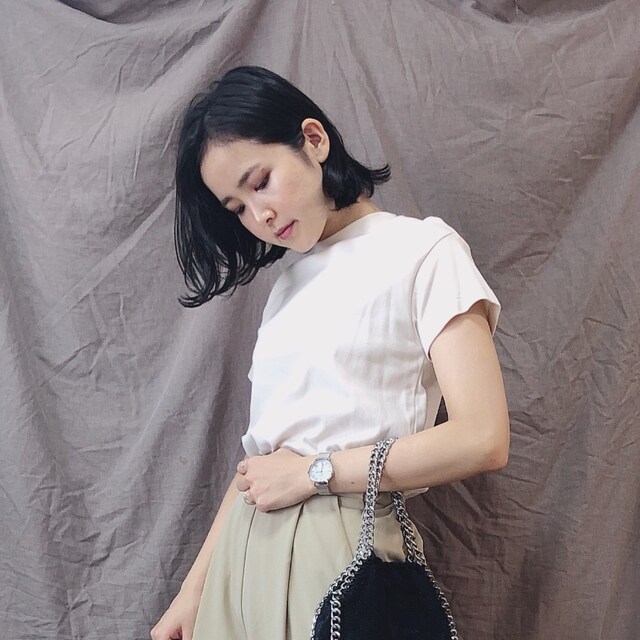 Mila Owen（ミラオーウェン）の「バックリボンシャーリング